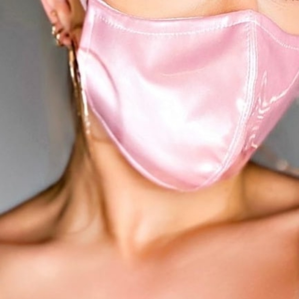 Patent fashion face covering